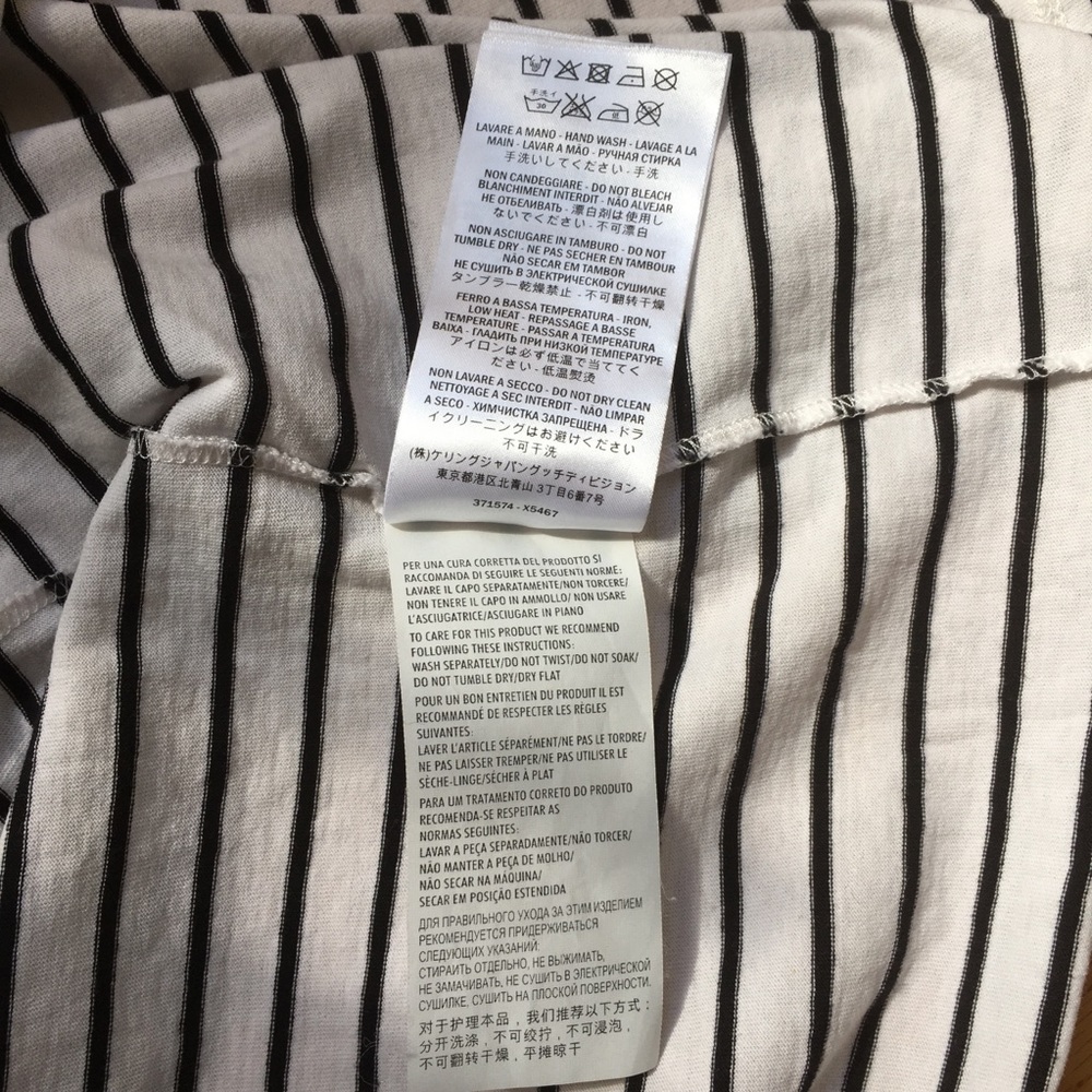 Gucci Horizontal Striped Long Sleeve T-Shirt - Picture 9 of 13